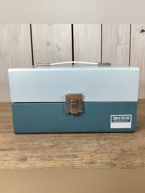 Smith-Victor Case for 8mm/Super8 Film 5” Reels/Cans, Holds 12 Cans
